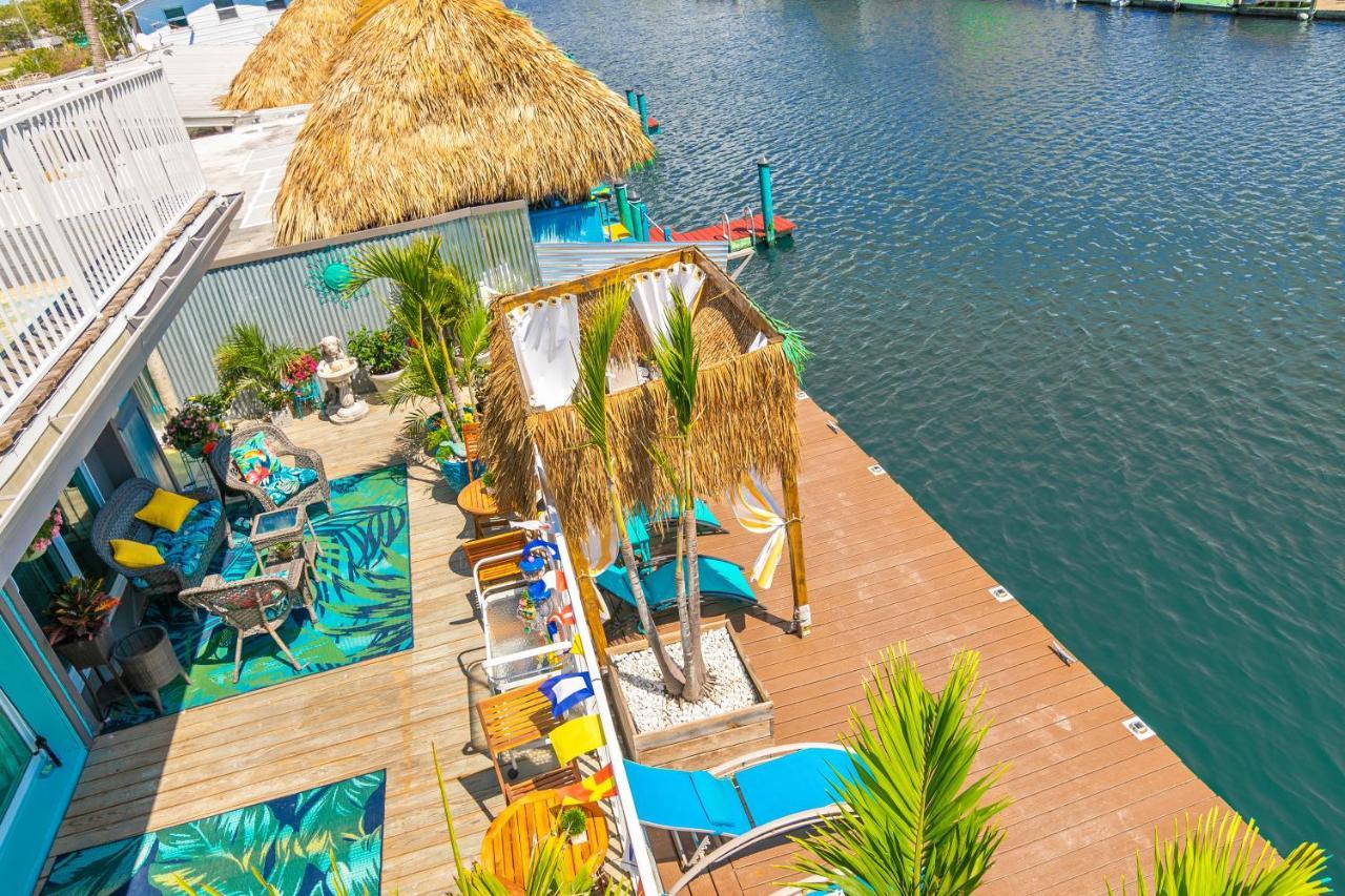 Latitude 26 Waterfront Boutique Resort - Бонита-Спрингс Экстерьер фото